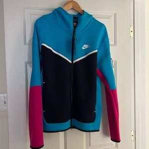 Nike Tech Fleece full zip hoodie NWT